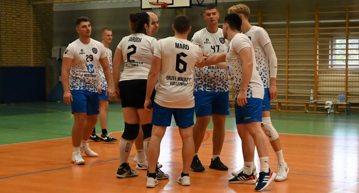 Kow-Bud Siatkarz Sokolniki traci pierwsze punkty! Pasjonująca 5. kolejka Wieruszowskiej Powiatowej Ligi Siatkówki