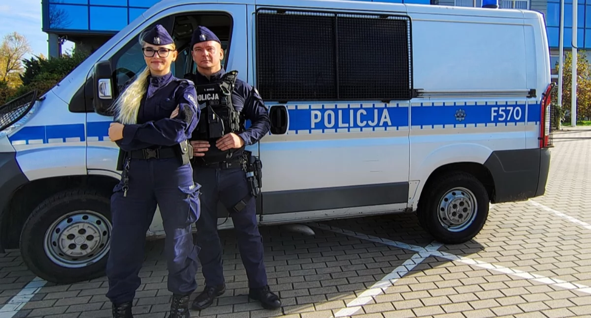 Dramatyczna sytuacja w centrum miasta! Policjanci uratowali 31-latka, który chciał popełnić samobójstwo
