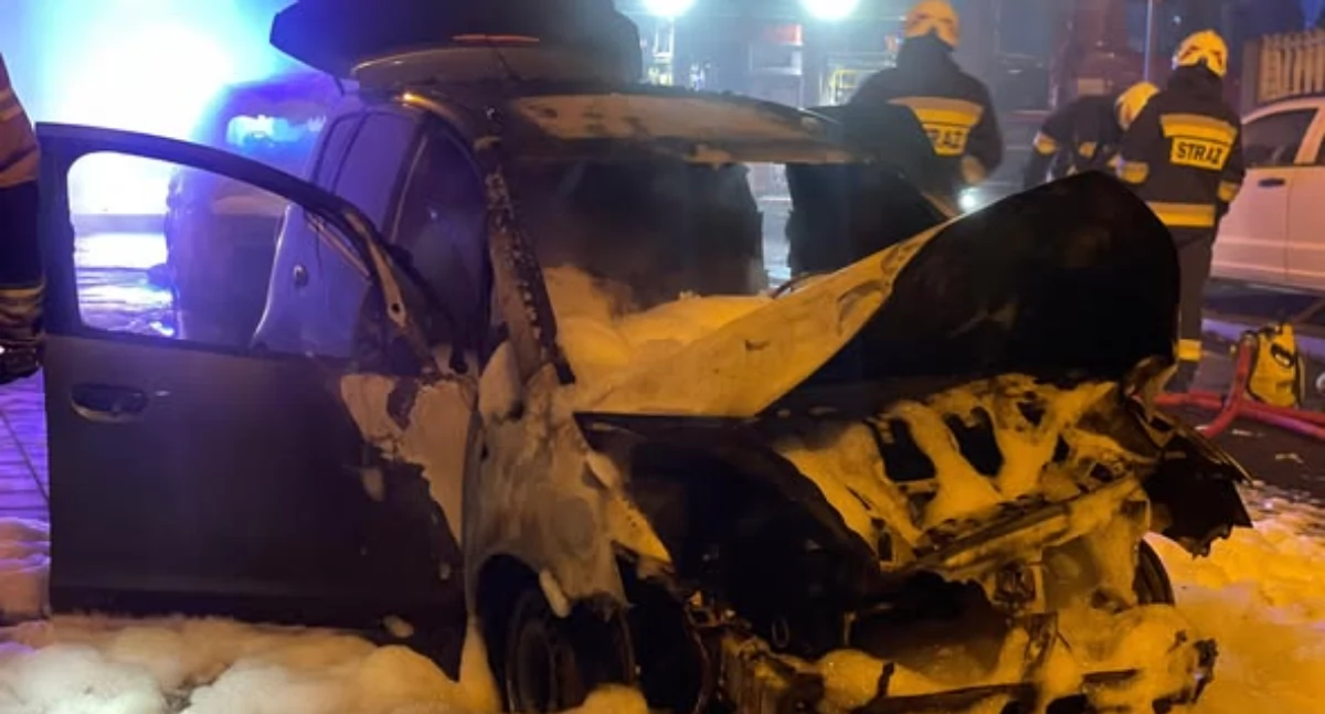 Dwa auta spłonęły doszczętnie. Celowe podpalenie?