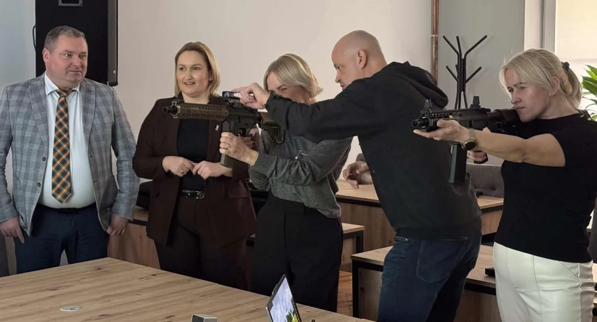 Mobilne strzelnice laserowe trafią do Działoszyna, Raciszyna i Trębaczewa