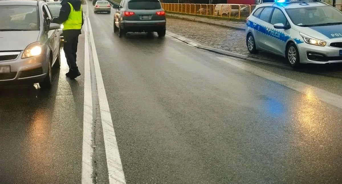 Mieszkaniec powiatu pajęczańskiego na podwójnym gazie. Czekają go surowe konsekwencje! 