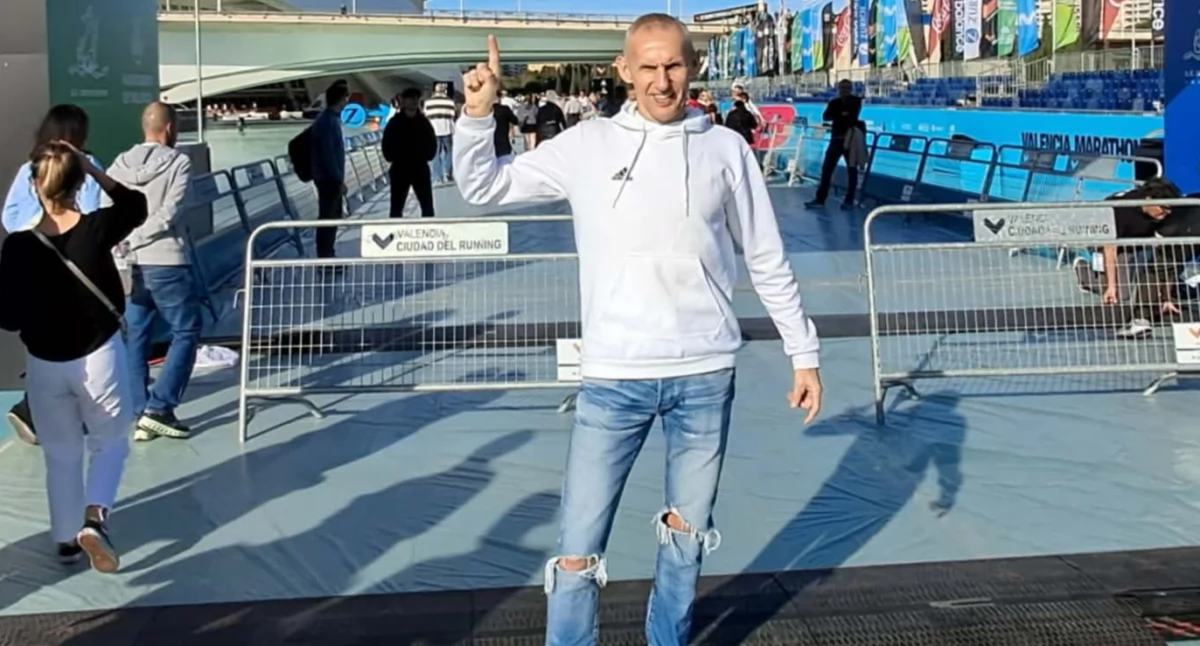 Czy Artur Jasiński rusza po życiówkę w Walencji? Wieluński biegacz wystartuje w hiszpańskim maratonie