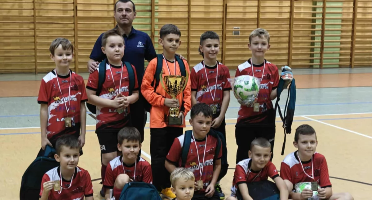 WKS Wieluń wicemistrzem turnieju o Puchar Prezydenta Sieradza. Wielunianie jadą na finały do Atlas Areny