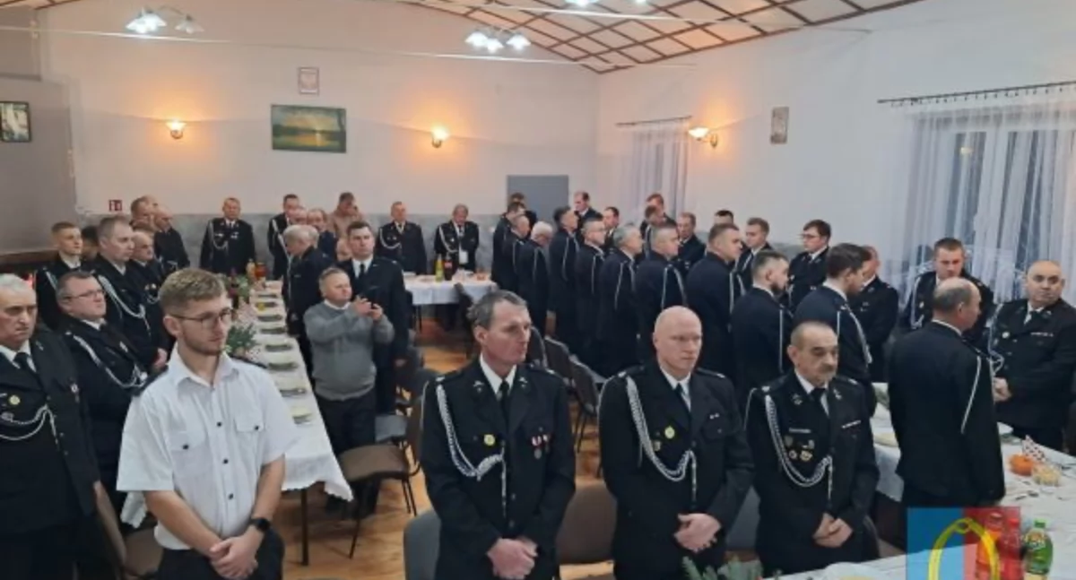 Strażacka Wigilia w Stawie. Druhowie z Gminy Czarnożyły i Masłowic przy wspólnym stole