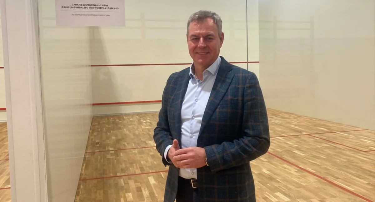 Nowe boisko do squasha w Centrum Kulturalno-Sportowym w Rząśni: Korty gotowe dla mieszkańców