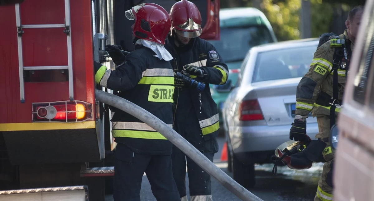 Pożar w jednym z bloków - cztery osoby trafiły do szpitala