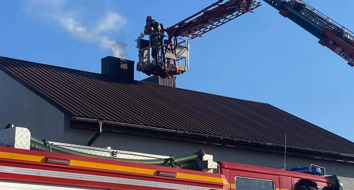 Pożar w Krzyworzece Drugiej w gminie Mokrsko: Akcja gaśnicza trwała blisko dwie godziny