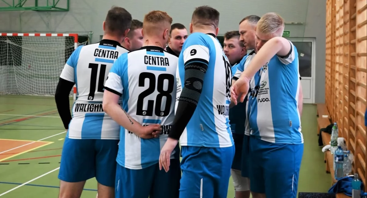 Kow-Bud KS Siatkarz Sokolniki na czele po hitowej 11. kolejce. Liga gra z WOŚP – Wieruszowska Powiatowa Liga Siatkówki znowu w akcji