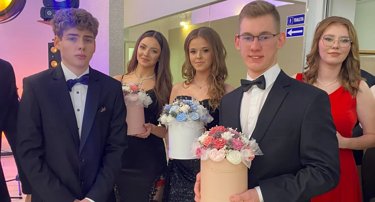 Sto dni do matury i noc pełna wspomnień: Studniówka 2026 Zespołu Szkół w Pajęcznie