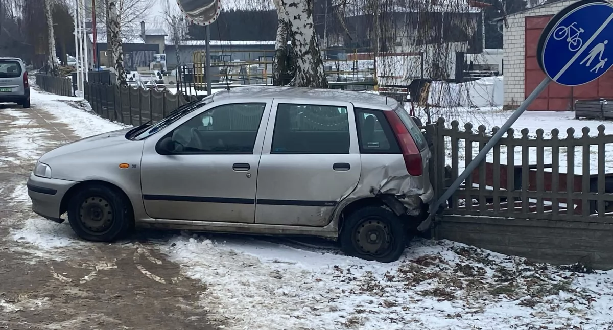 Pijany kierowca spowodował serię kolizji na ul. Joanny Żubr w Wieluniu