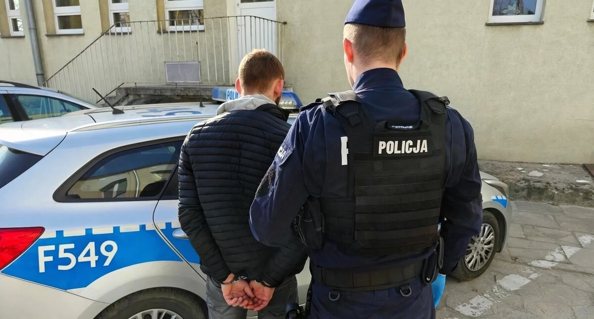 Przyszedł na komendę, bo otrzymał wezwanie - okazało się, że jest poszukiwany do odbycia kary więzienia