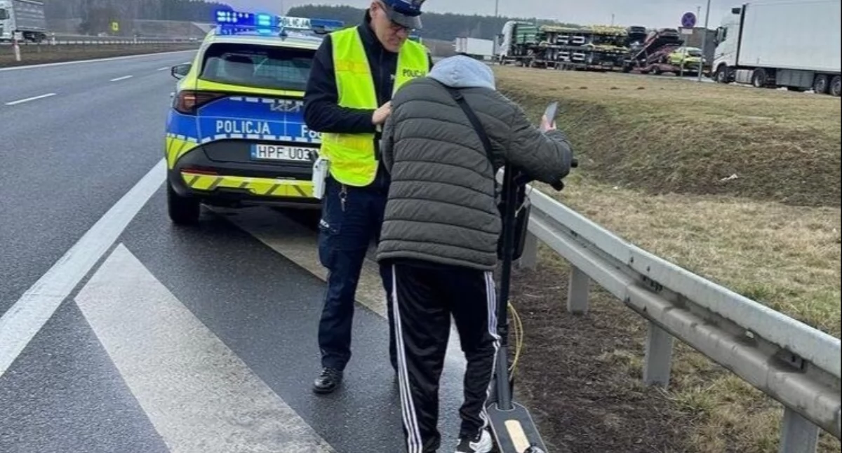 Jechał hulajnogą na trasie S8 - tłumaczył, że... spieszył się na zabieg kosmetyczny 
