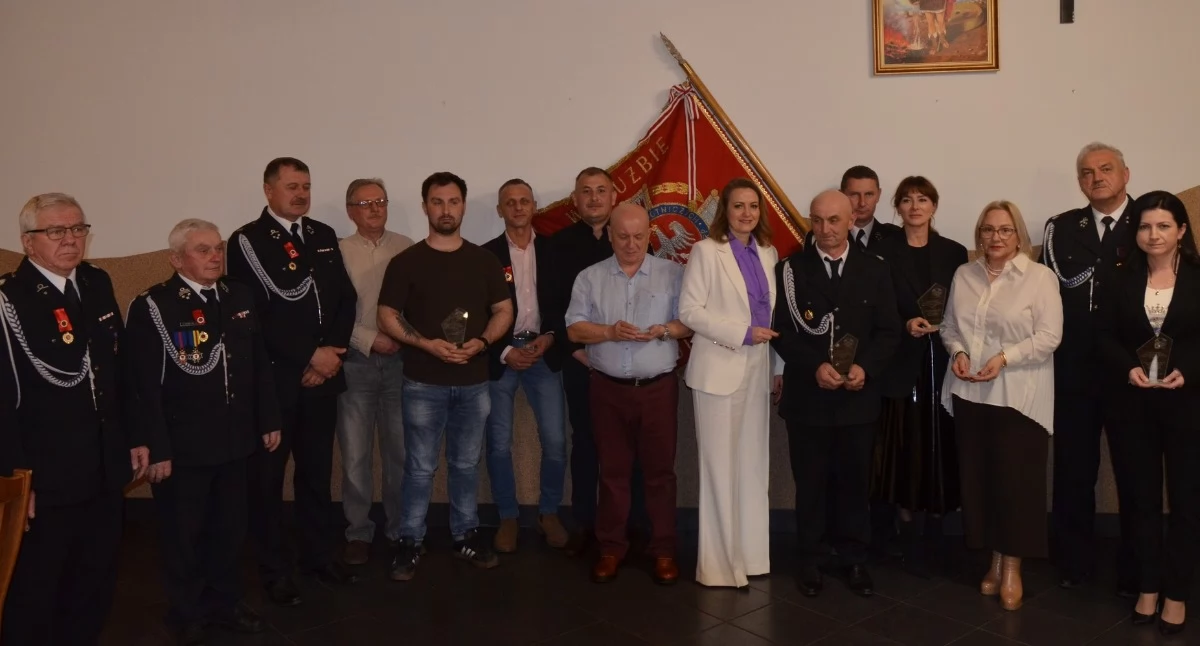 Zmiany w OSP Piaski. Strażacy wybrali nowego prezesa i sekretarza!