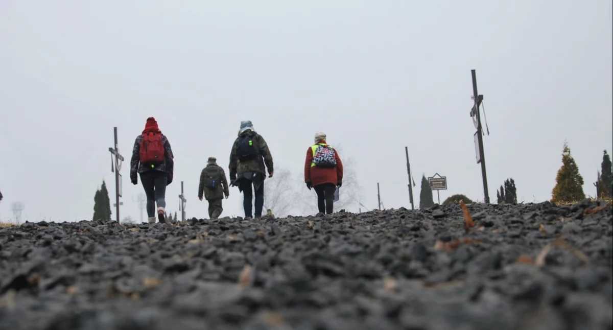 Ekstremalna Droga Krzyżowa 2026 w Wieluniu: Trzy trasy, nocna modlitwa i ponad 40 km wyzwania