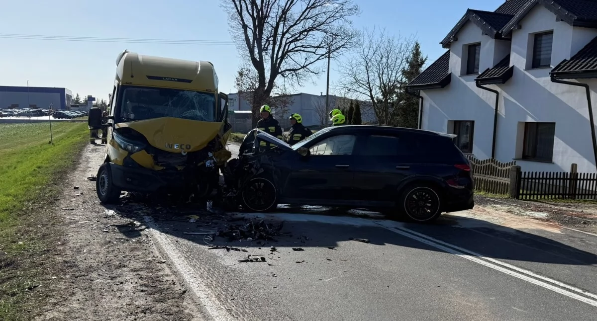 Czołówka z autolawetą: Jedna osoba poszkodowana 