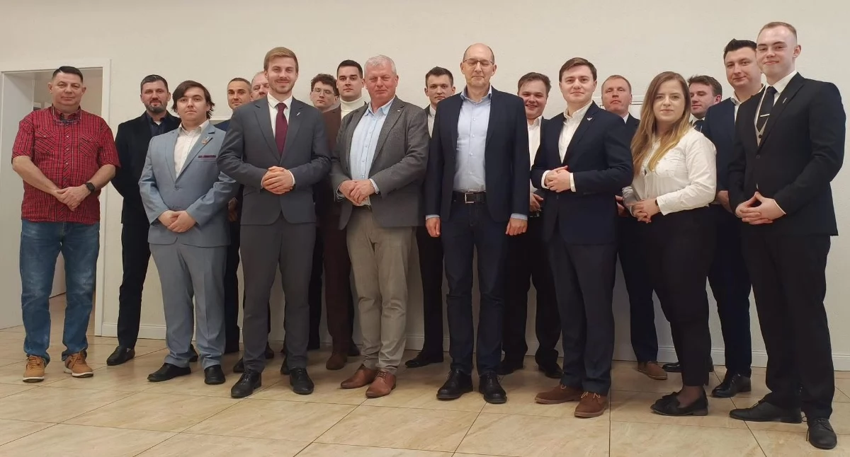 Konfederacja buduje struktury. Roman Wróbel prezesem koła Ruchu Narodowego w Wieluniu, w pajęczańskim liderem Mikołaj Kapelańczyk