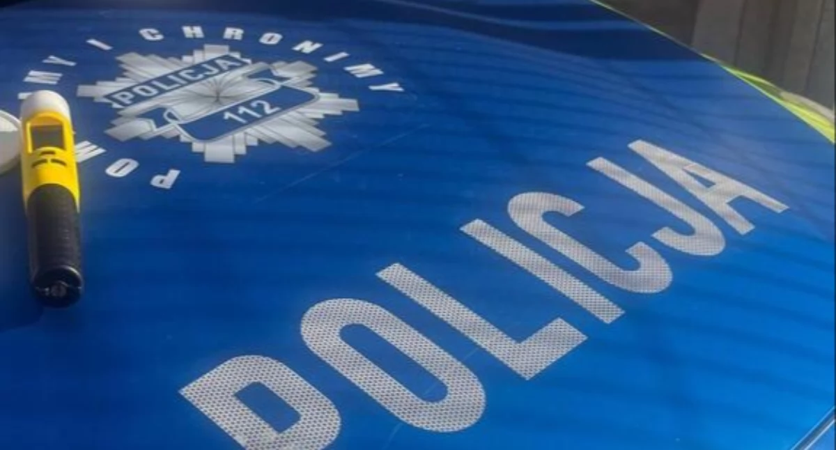 Kompletnie pijana babcia przyjechała po wnuka do szkoły