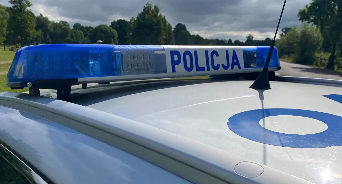 Niebezpieczne zdarzenie w Wieruszowie - mężczyzna upadł na drogę