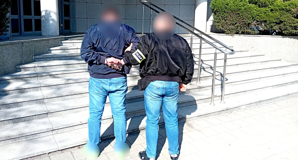 48-latek sprytnie poukrywał narkotyki w swoim domu - funkcjonariusze niczego jednak nie przegapili 