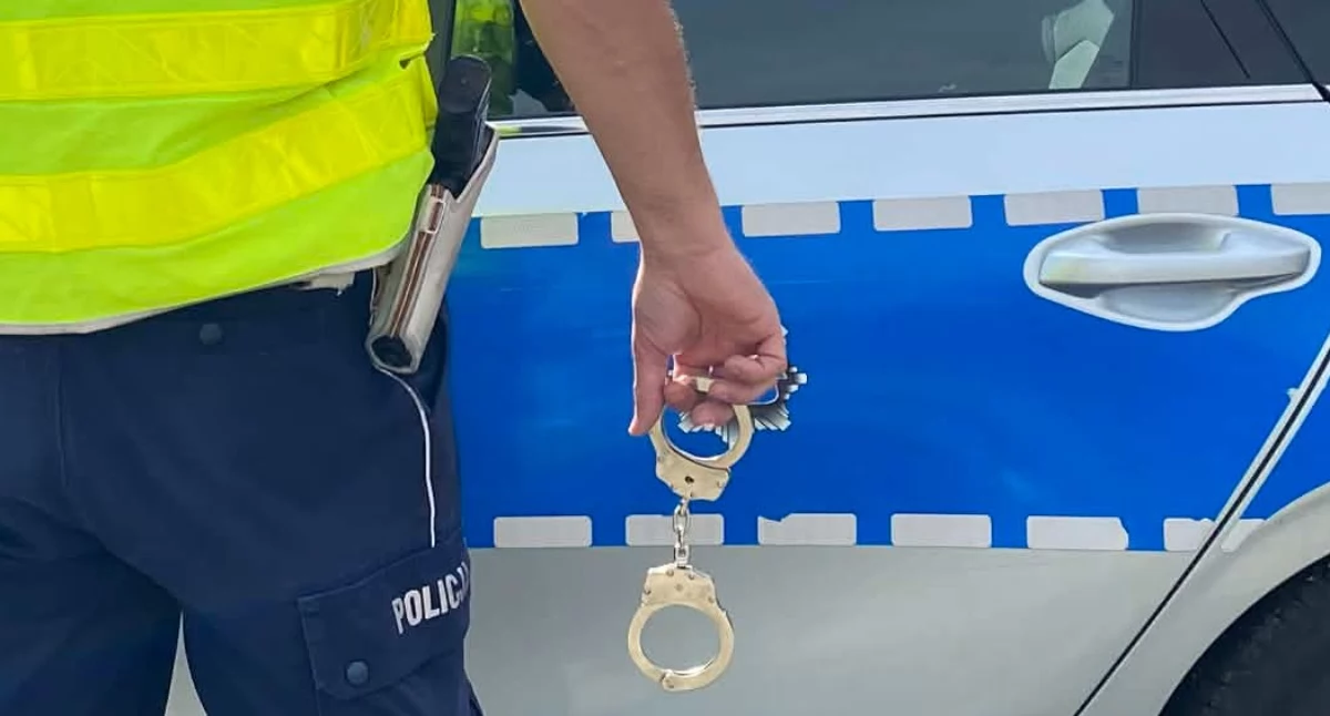 Wpadł na ulicy, bo rozpoznali go policjanci - 20-latek spędzi najbliższe miesiące za kratami 
