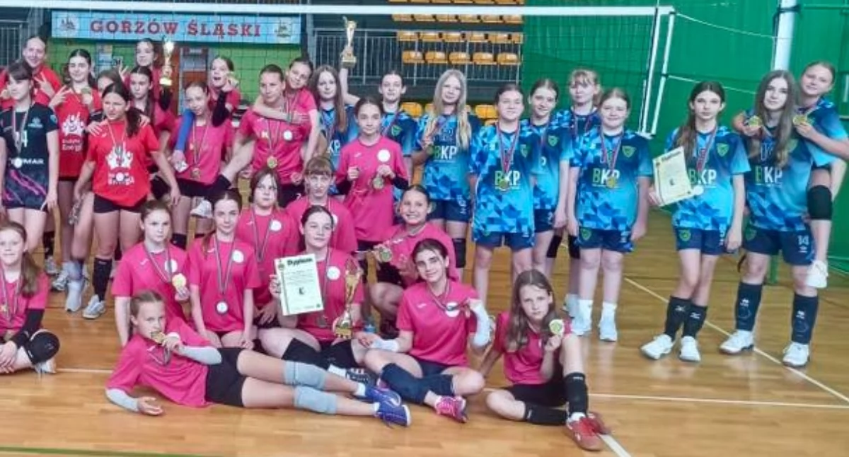 Złoto dla Szkoły Podstawowej w Rudzie: Uczennice najlepsze w finale wojewódzkim.