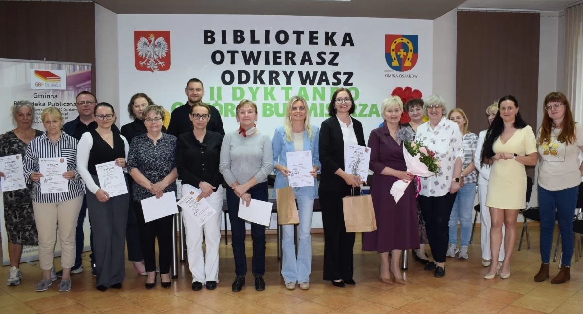 Ortografia połączyła mieszkańców. Dyktando dla dorosłych w Osjakowie.