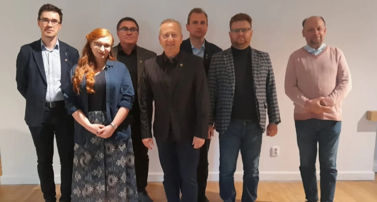 Dyrektor Muzeum Ziemi Wieluńskiej ponownie prezesem łódzkich muzealników