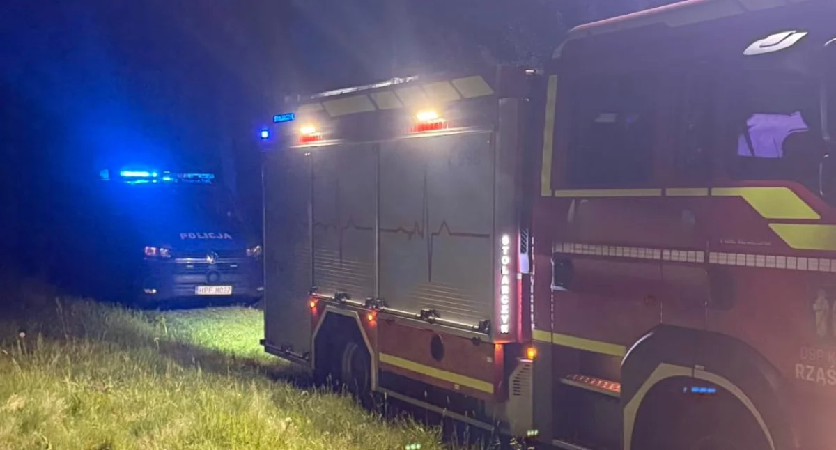 Pożar w gminie Rząśnia: Strażacy gasili płonącą kanapę