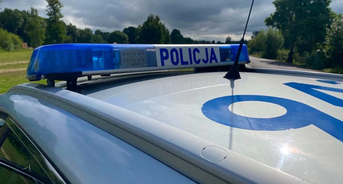 Wypadek w gminie Zduńska Wola: Motocyklista trafił do szpitala