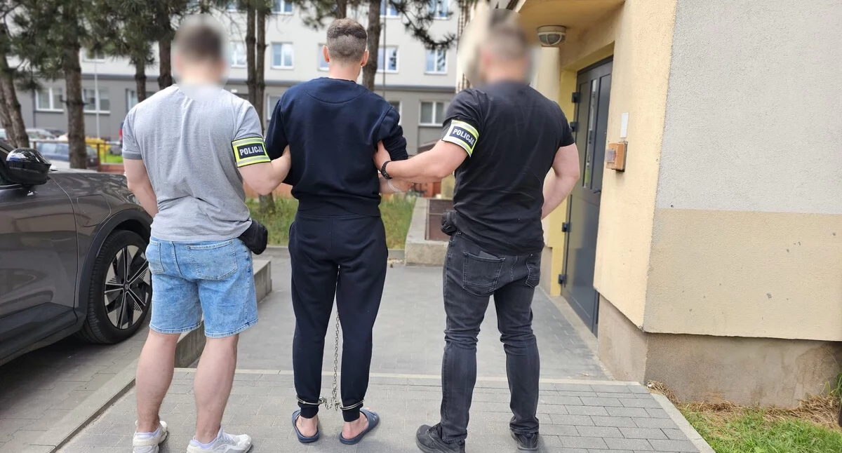 88-latka znaleziona z poderżniętym gardłem. Policja zatrzymała podejrzanego