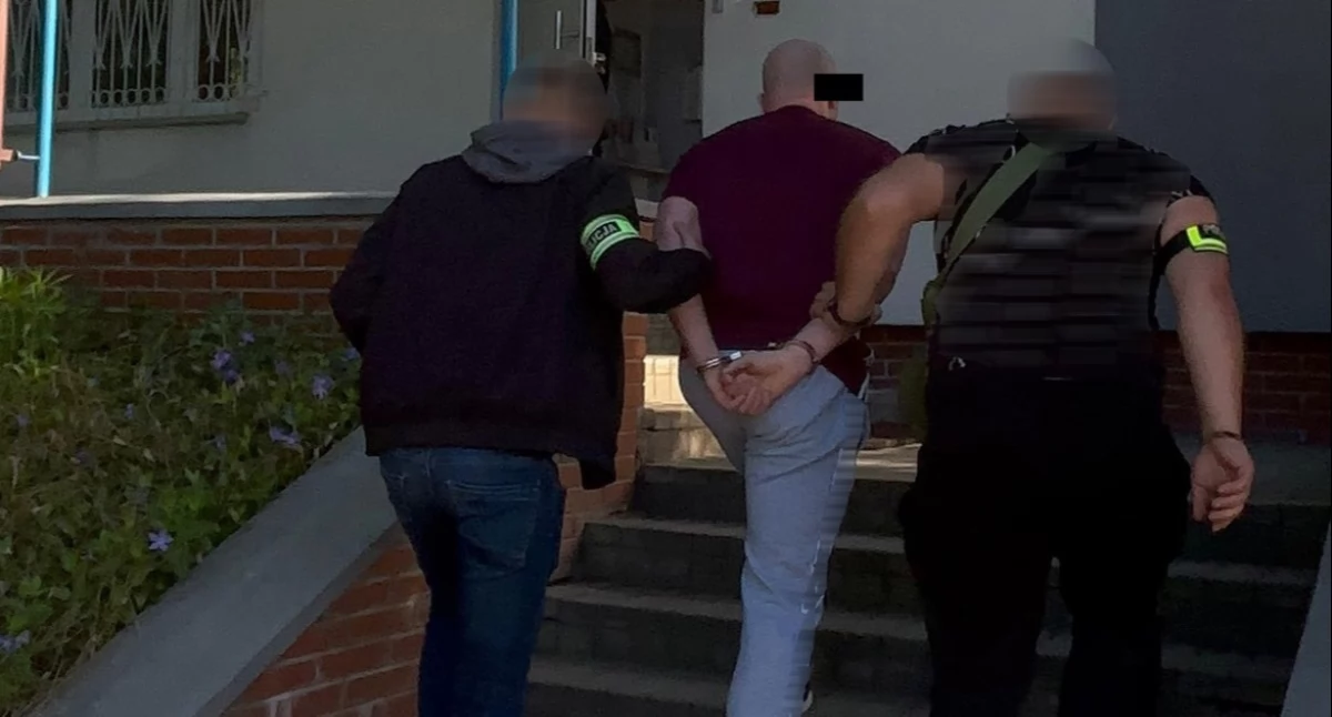 Przez 17 lat ukrywał się przed wymiarem sprawiedliwości - wpadł, bo myślał... że wyrok się przedawnił 