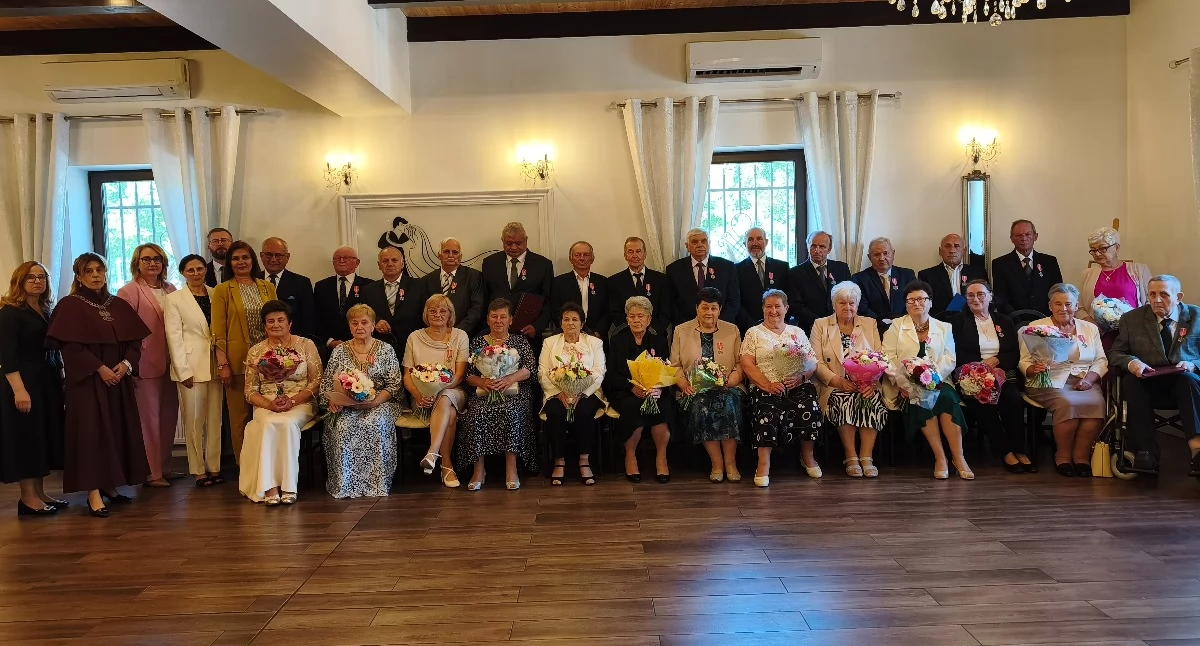 50 lat w doli i niedoli: Jubileusz Złotych Godów w gminie Sulmierzyce