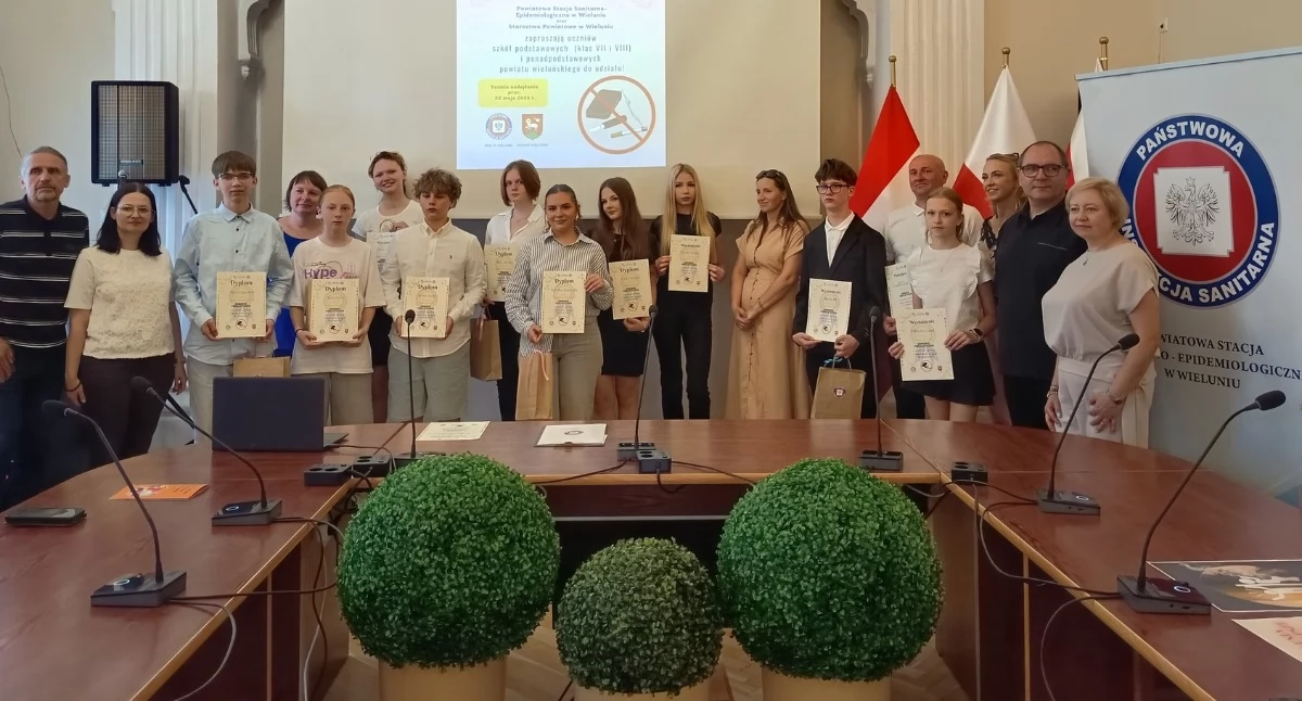 Powiatowy konkurs rozstrzygnięty - kto przygotował najlepszy plakat?