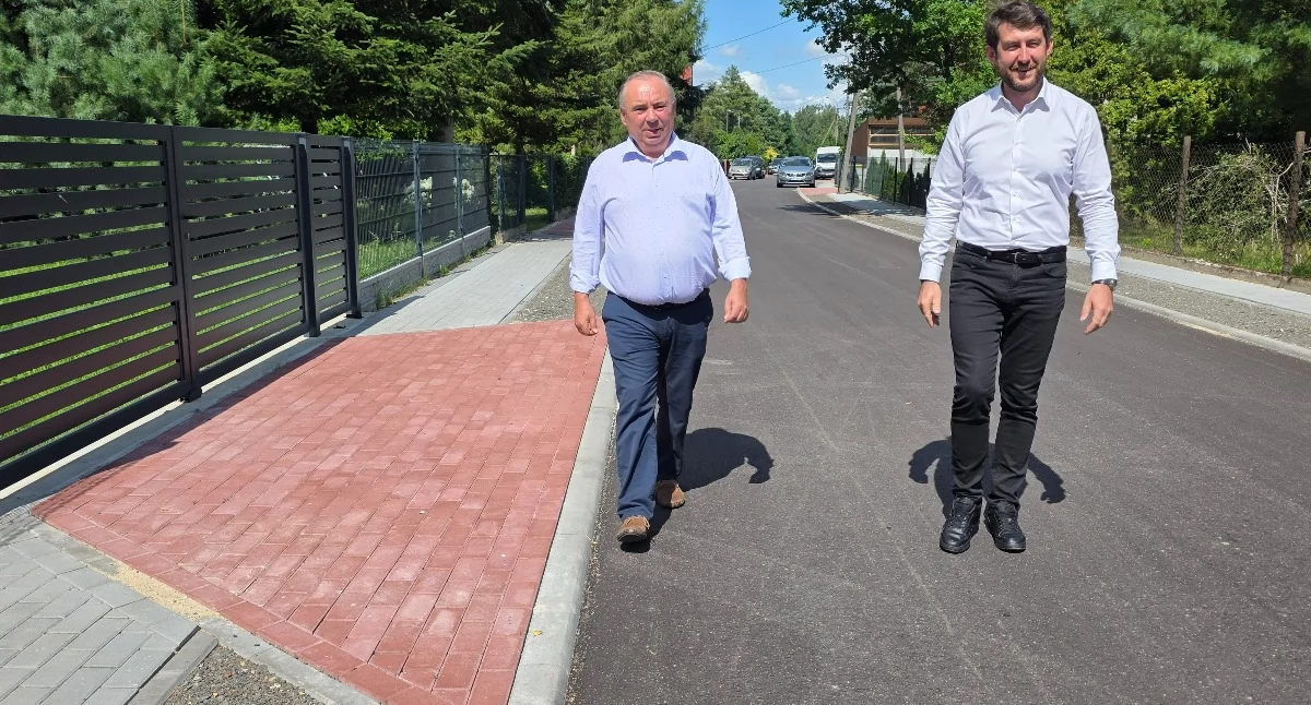 Ulica Słoneczna w Konopnicy już po przebudowie. Gmina zakończyła ważną inwestycję drogową
