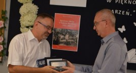 Skomlin ma książkę, jakiej jeszcze w Polsce nie było 