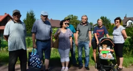 Do biedronki muszą przebiegać przez ruchliwą 