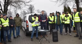 Protest rolników w Pajęcznie -przekazali postulaty wiceministrowi Adamowi Nowakowi 