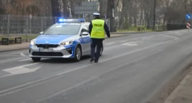 Straciła niemałe pieniądze. Uwierzyła, że kontaktuje się z bankowcami 