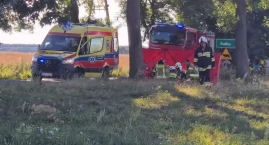 Wypadek w Skrzynnie: akcja ratunkowa trwa. Śmigłowiec LPR na miejscu