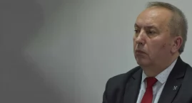 Odwołanie starosty pajęczańskiego nieudane: Paweł Sikora rządzi dalej