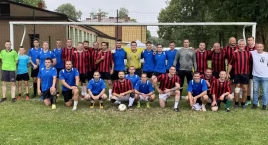 Żonaci Górą!: Tradycyjny mecz i Festyn Odpustowy w Łyskorni