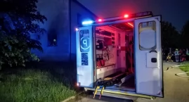 Nocny pożar w Rudnikach: Jedna osoba w szpitalu