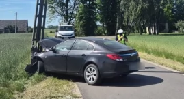 Wypadek w gminie Czastary - pijany 34-latek wjechał autem w słup energetyczny