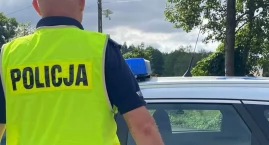 Zderzenie dwóch aut pod Piotrkowem Trybunalskim - uc&hellip;