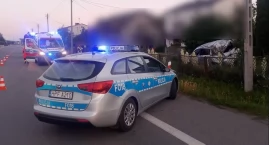 Zasnął za kierownicą, a jego auto dachowało - 24-lat&hellip;