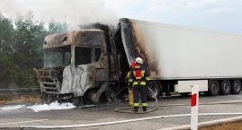 Pijany pomocnik zatrzymany podczas pożaru ciężarówki na S8