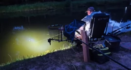 Nocne zawody wędkarskie w Działoszynie