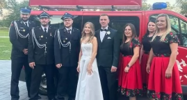 Ślub druhny z OSP Gaszyn. Strażacy przygotowali dla &hellip;