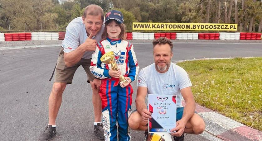 Młody kołobrzeżanin umacnia się w czołówce. Kolejne podium kartingowca