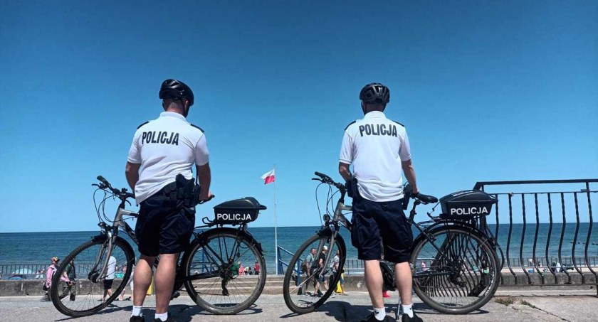 Policjanci na rowerach rozpoczęli służbę